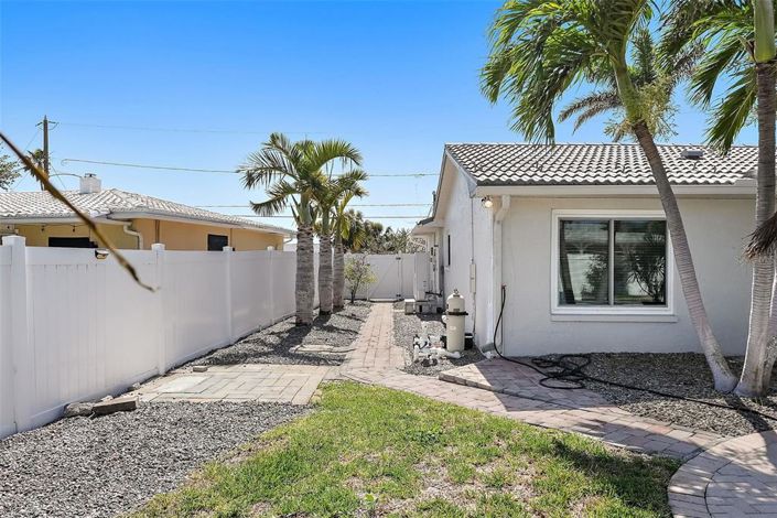 Image No.24-Propriété de 3 chambres à vendre à St. Pete Beach