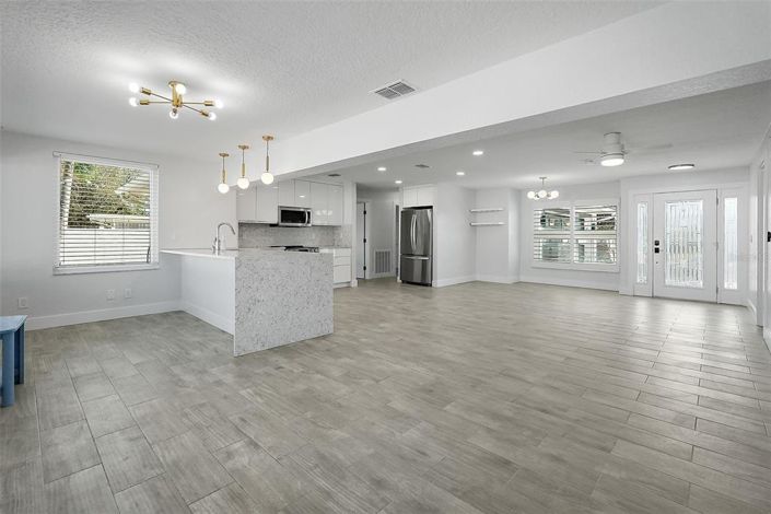 Image No.5-Propriété de 3 chambres à vendre à St. Pete Beach