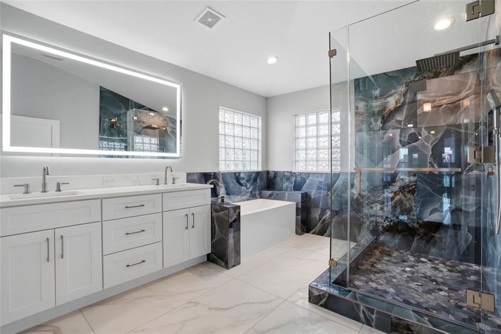 Image No.19-Propriété de 4 chambres à vendre à Treasure Island