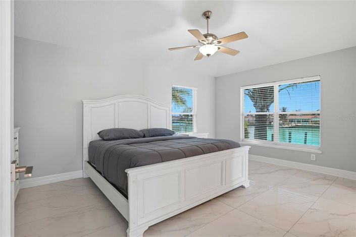 Image No.31-Propriété de 4 chambres à vendre à Treasure Island