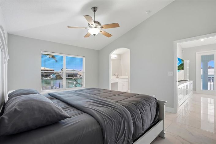 Image No.32-Propriété de 4 chambres à vendre à Treasure Island