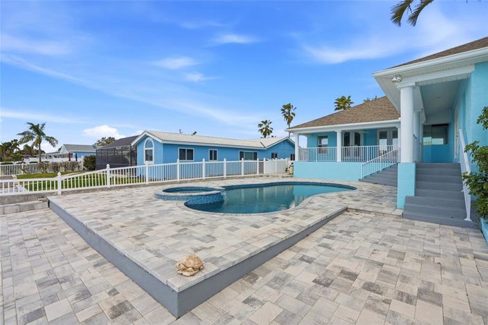 Image No.46-Propriété de 4 chambres à vendre à Treasure Island