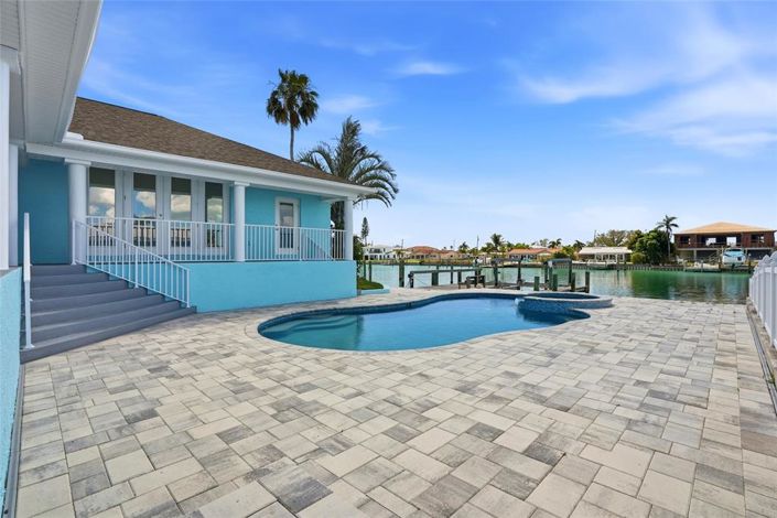 Image No.48-Propriété de 4 chambres à vendre à Treasure Island