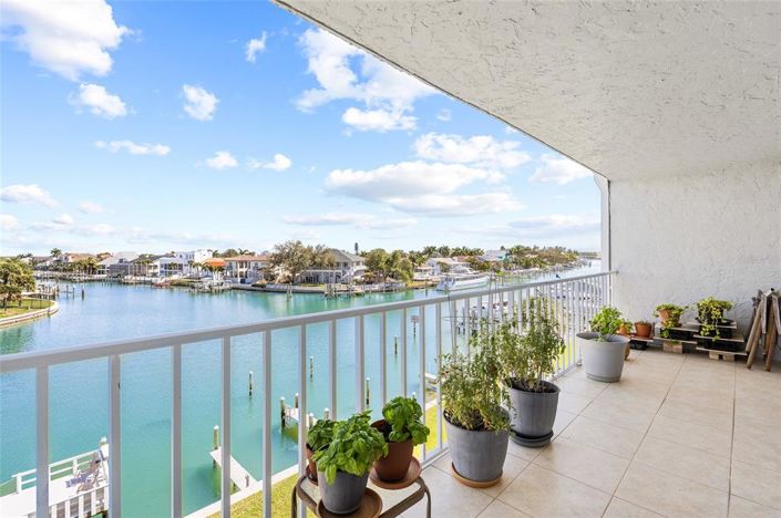 Image No.25-Propriété de 2 chambres à vendre à St. Petersburg