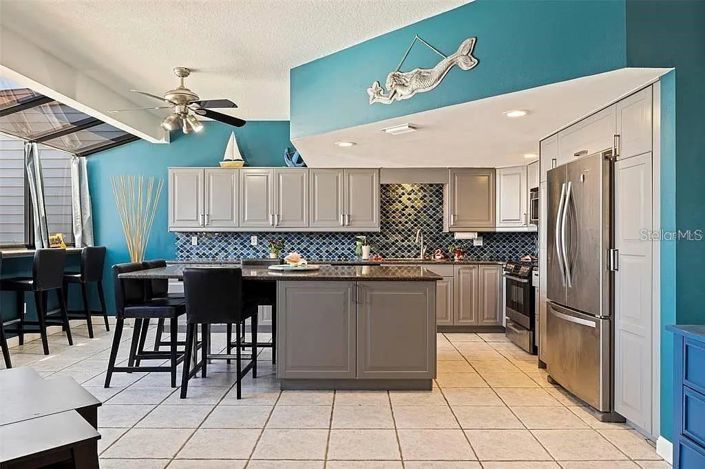 Image No.6-2 Bed Property for sale