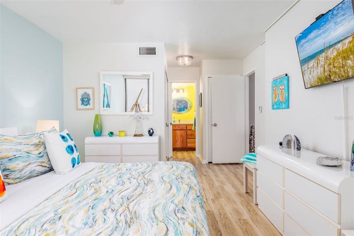 Image No.25-Propriété de 2 chambres à vendre à St. Pete Beach