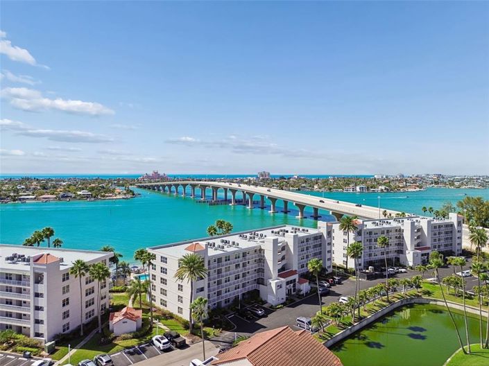 Image No.26-2 Bed Property for sale