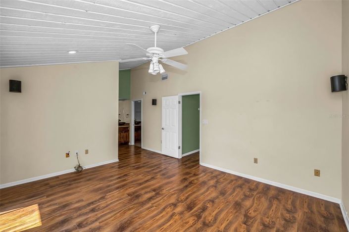 Image No.24-Maison de ville de 3 chambres à vendre à Treasure Island