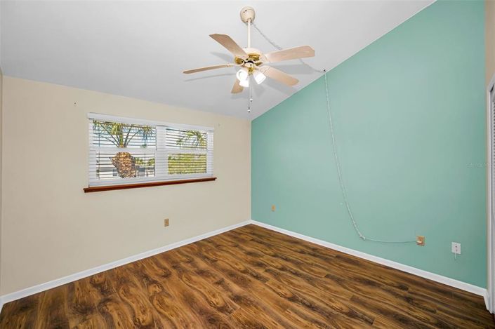 Image No.29-Maison de ville de 3 chambres à vendre à Treasure Island