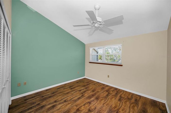 Image No.31-Maison de ville de 3 chambres à vendre à Treasure Island