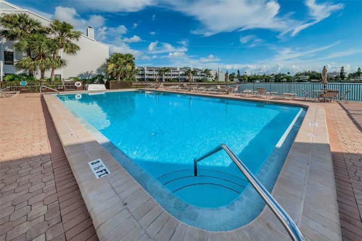 Image No.45-Maison de ville de 3 chambres à vendre à Treasure Island