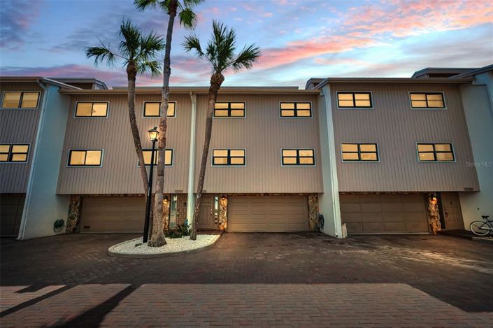 Image No.51-Maison de ville de 3 chambres à vendre à Treasure Island