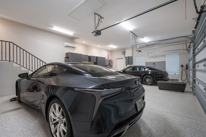 Image No.44-5 Bed Property for sale