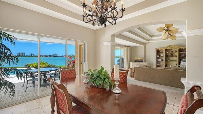 Image No.9-3 Bed Property for sale