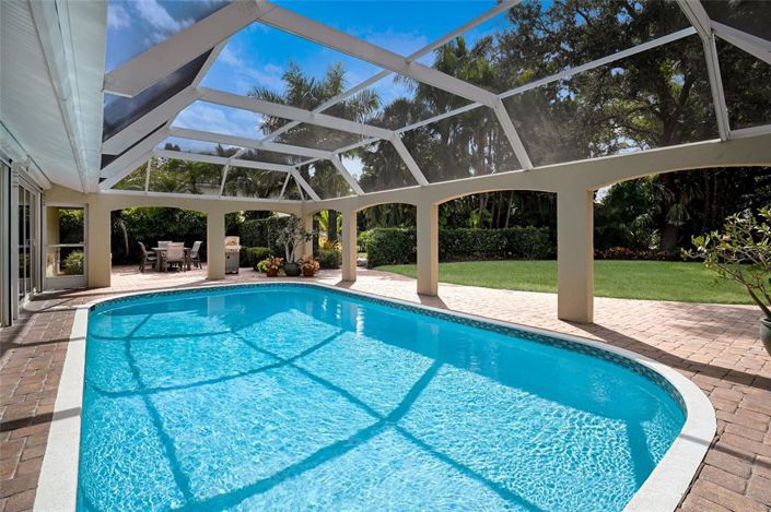 Image No.34-3 Bed Property for sale