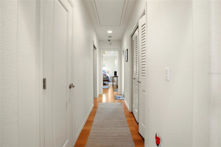 Image No.11-4 Bed Property for sale