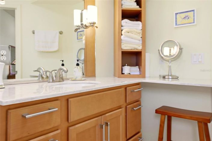 Image No.22-4 Bed Property for sale