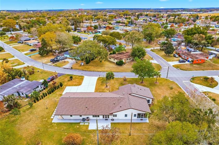 Image No.44-4 Bed Property for sale