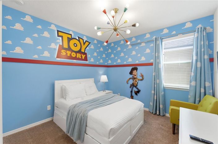 Image No.31-7 Bed Property for sale