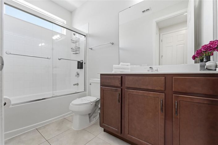 Image No.41-7 Bed Property for sale