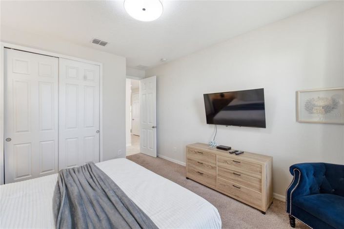 Image No.43-7 Bed Property for sale