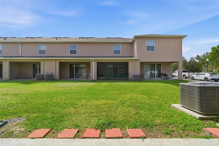 Image No.22-3 Bed Townhouse for sale