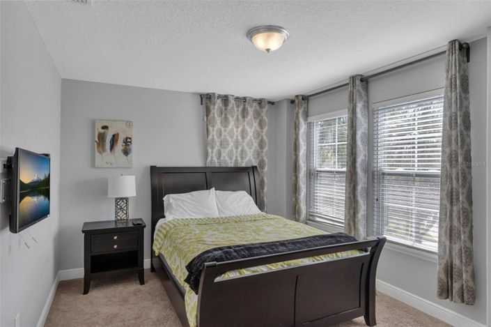 Image No.29-6 Bed Property for sale