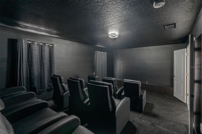 Image No.39-9 Bed Property for sale