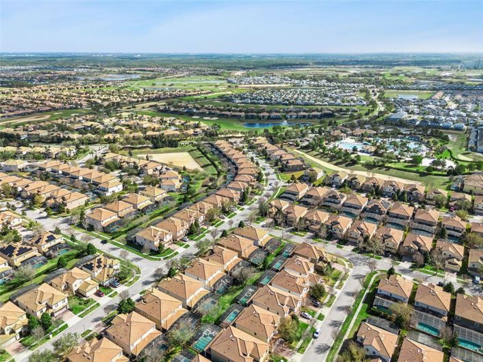 Image No.47-9 Bed Property for sale