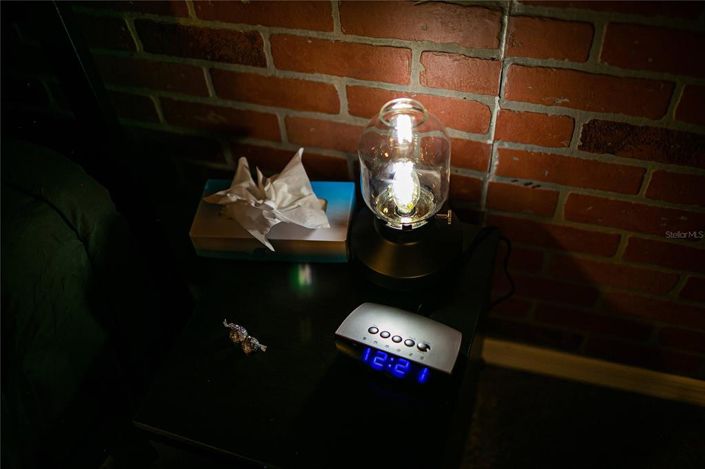 Image No.50-5 Bed Property for sale