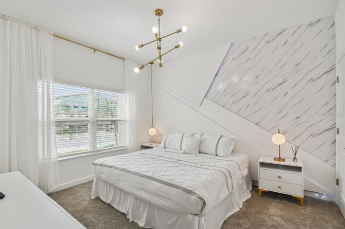 Image No.37-4 Bed Townhouse for sale