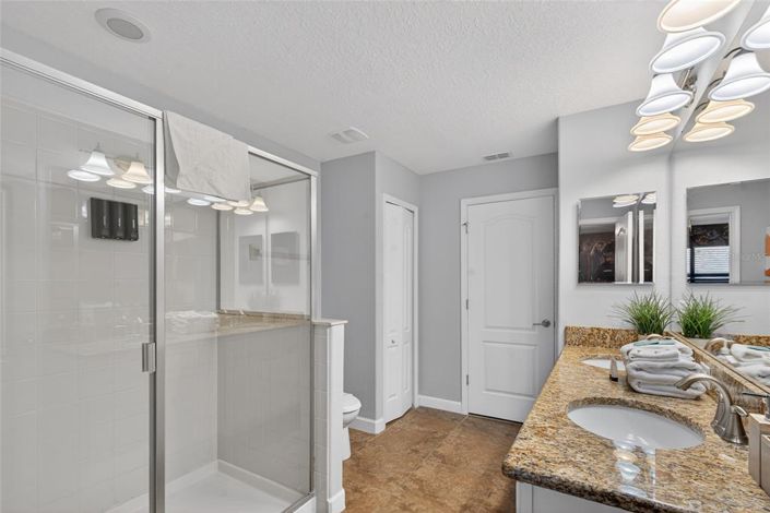 Image No.35-7 Bed Property for sale