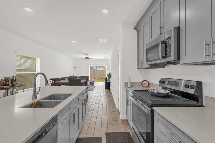 Image No.4-3 Bed Property for sale