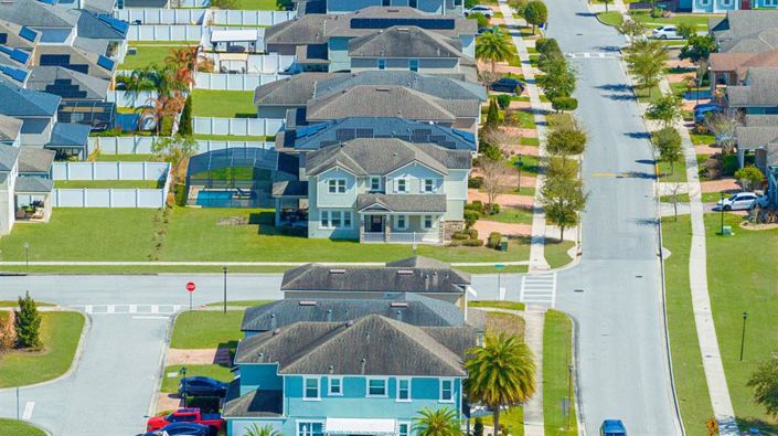 Image No.43-3 Bed Property for sale