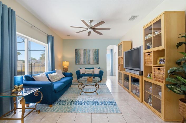 Image No.6-4 Bed Property for sale