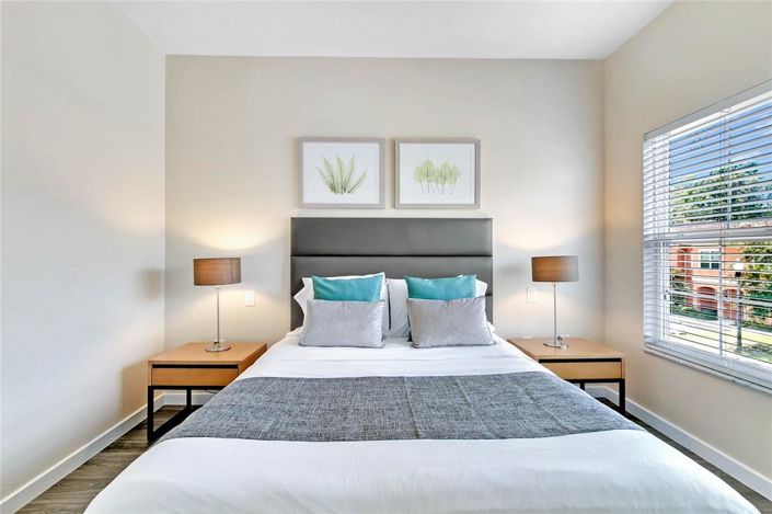 Image No.9-3 Bed Townhouse for sale