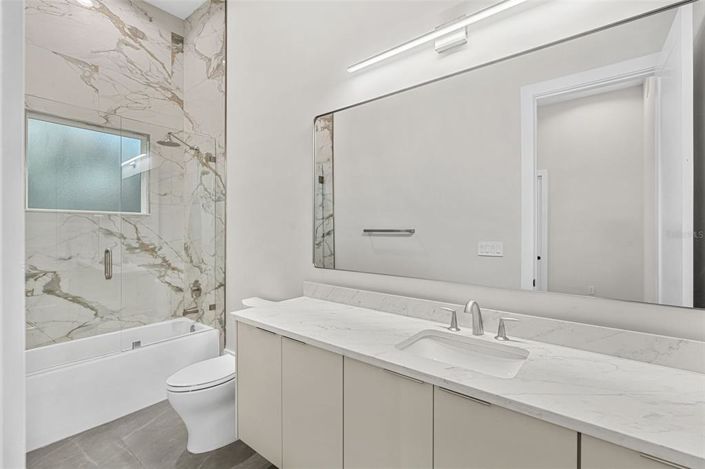 Image No.50-5 Bed Property for sale