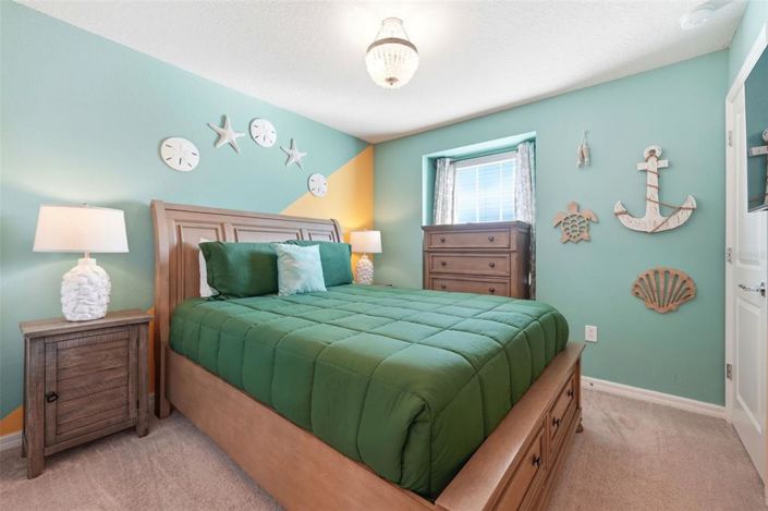 Image No.22-5 Bed Townhouse for sale