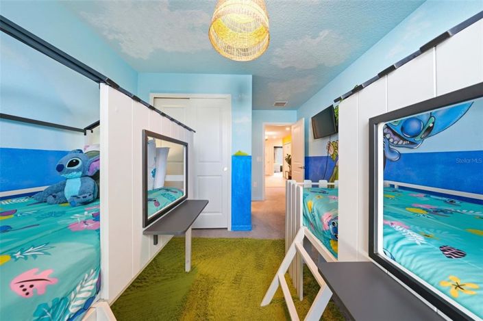 Image No.34-5 Bed Townhouse for sale