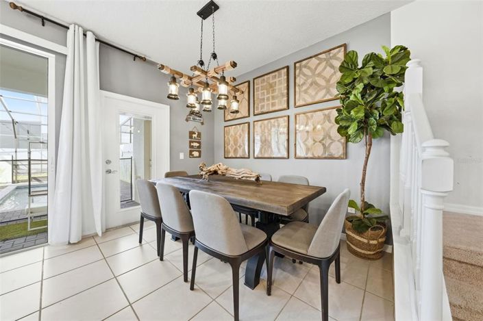 Image No.7-5 Bed Townhouse for sale