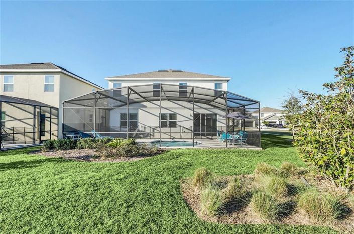 Image No.36-8 Bed Property for sale