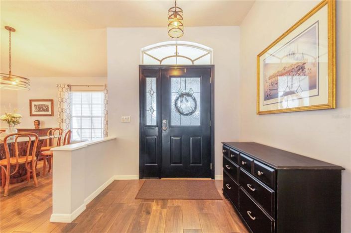 Image No.28-3 Bed Property for sale