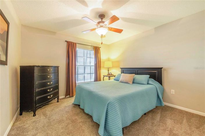 Image No.45-3 Bed Property for sale