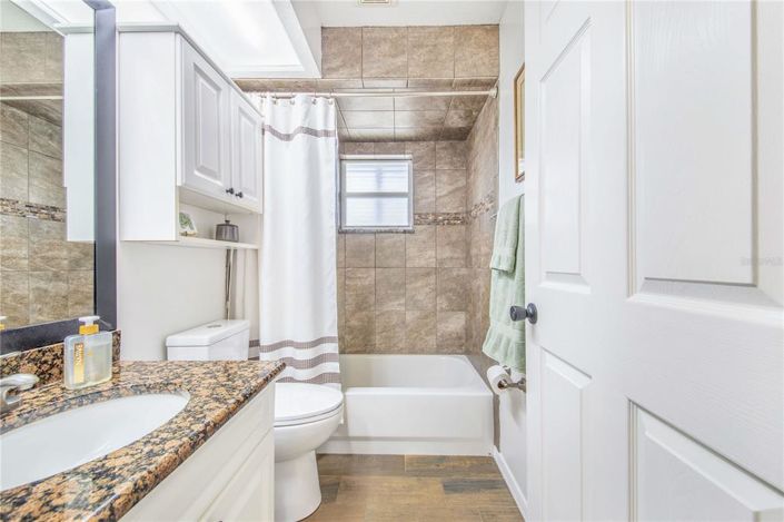 Image No.46-3 Bed Property for sale