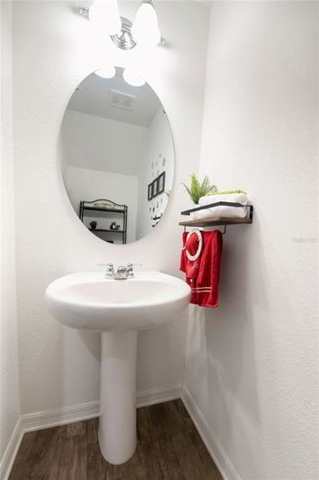 Image No.16-3 Bed Townhouse for sale