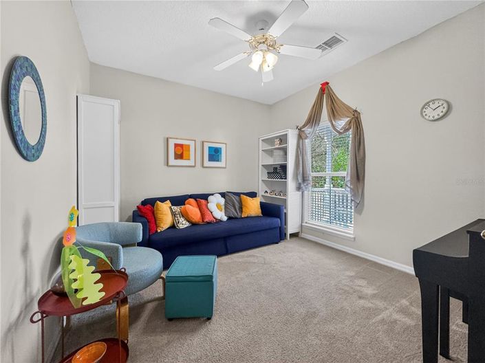 Image No.12-4 Bed Property for sale