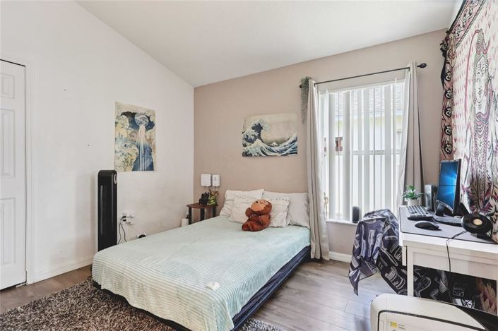 Image No.22-4 Bed Property for sale