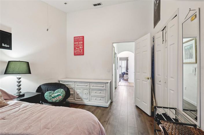 Image No.27-4 Bed Property for sale