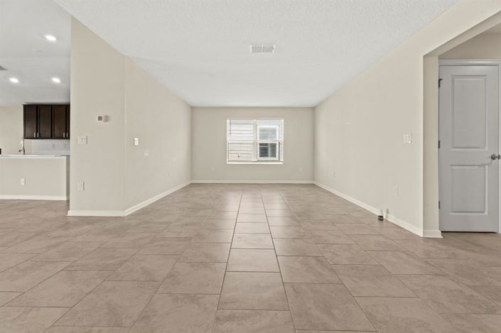 Image No.19-Propriété de 4 chambres à vendre à Kissimmee