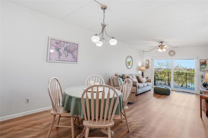 Image No.17-2 Bed Property for sale